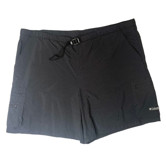 Columbia Pants - Columbia Black Belted Cargo Shorts